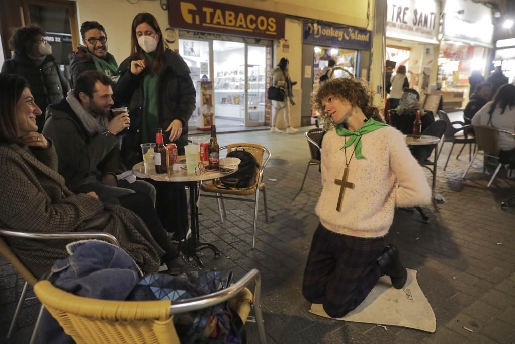 La Policía Local vigila Palma para evitar aglomeraciones en la víspera de Sant Sebastià