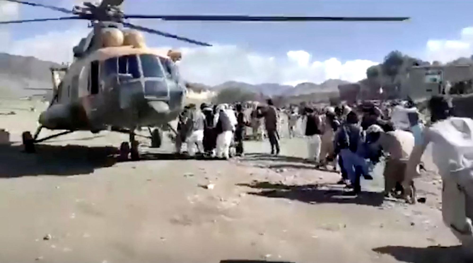 Helicopter evacuates injured after massive Afghanistan earthquake