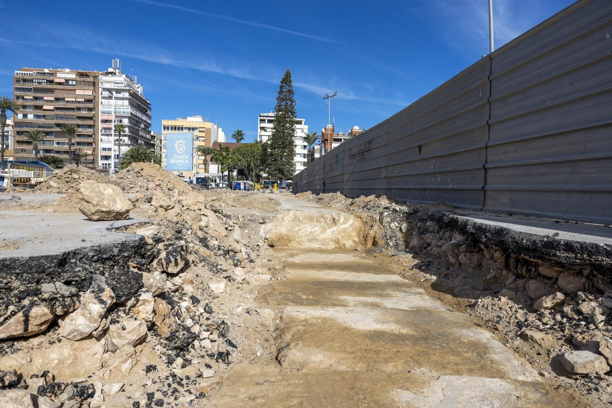 El Ayuntamiento de Torrevieja asegura que preservará el Muelle Mínguez y La Marina en las obras de remodelación del entorno portuario