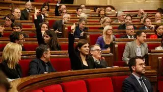 El Parlament rechaza el trasvase del Ebro y reclama la gestión de las centrales hidroeléctricas