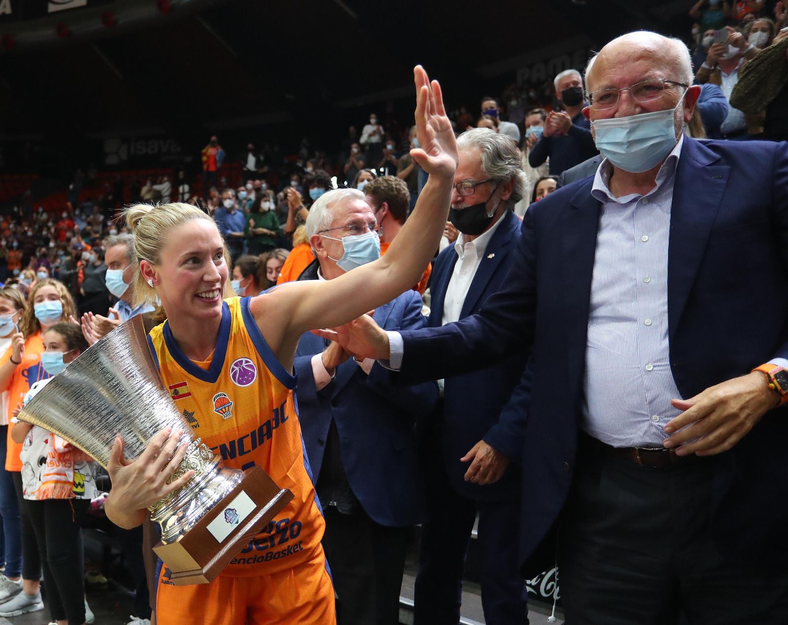 El Valencia Basket conquista la Supercopa de Europa (75-68)