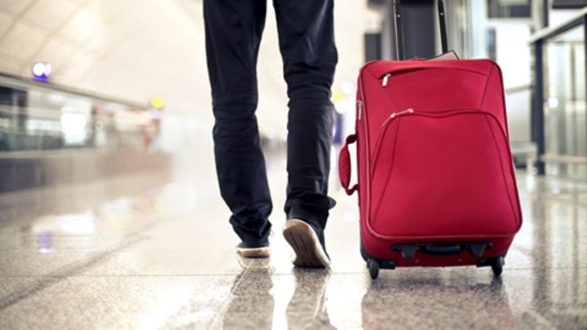 Medidas Maletas  Vueling trae cambios en febrero: la nueva medida sobre  las maletas para el 2024