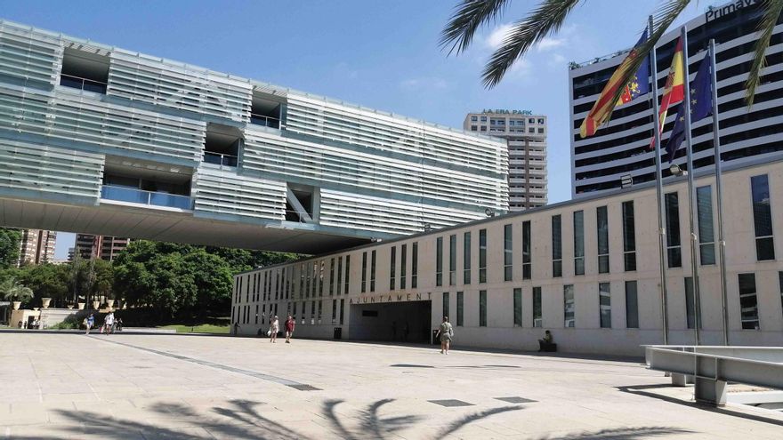 Intervención del Ayuntamiento de Benidorm alerta sobre falta de medios para el control del gasto