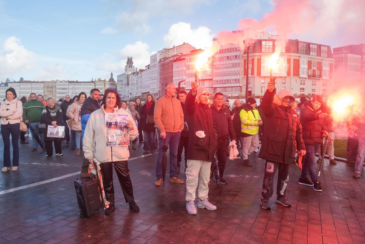 Concentración de pescadores en O Parrote en protesta por el nuevo Reglamento de Control de la Unión Europea