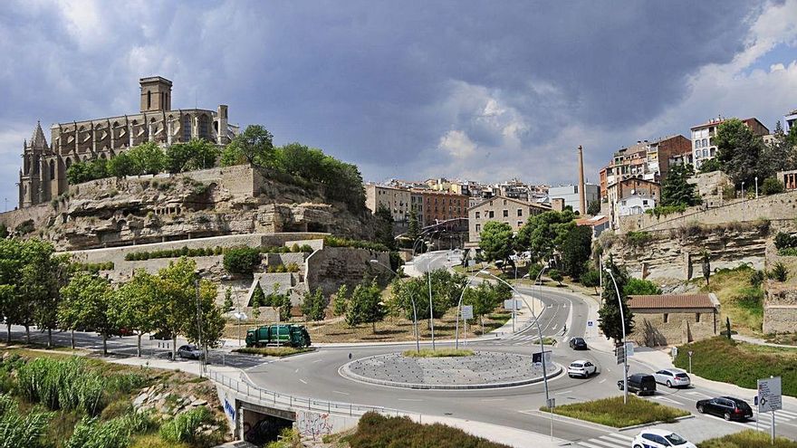 L&#039;endreça de l&#039;entrada sud de la ciutat va ser un dels projectes que va fer possible el pla de barris