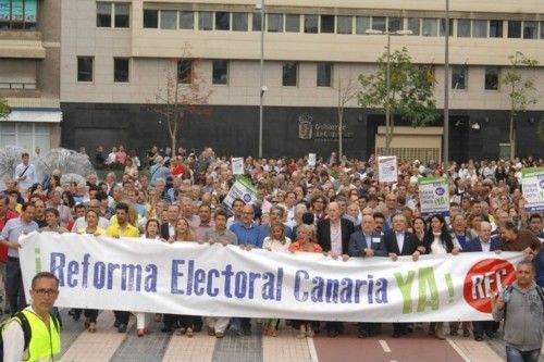 MANIFESTACION REFORMA ELECTORAL CANARIA