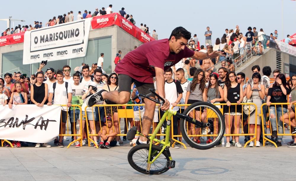 La prueba clasificatoria del campeonato del mundo de skate y la de BMX captan la atención de un público entregado