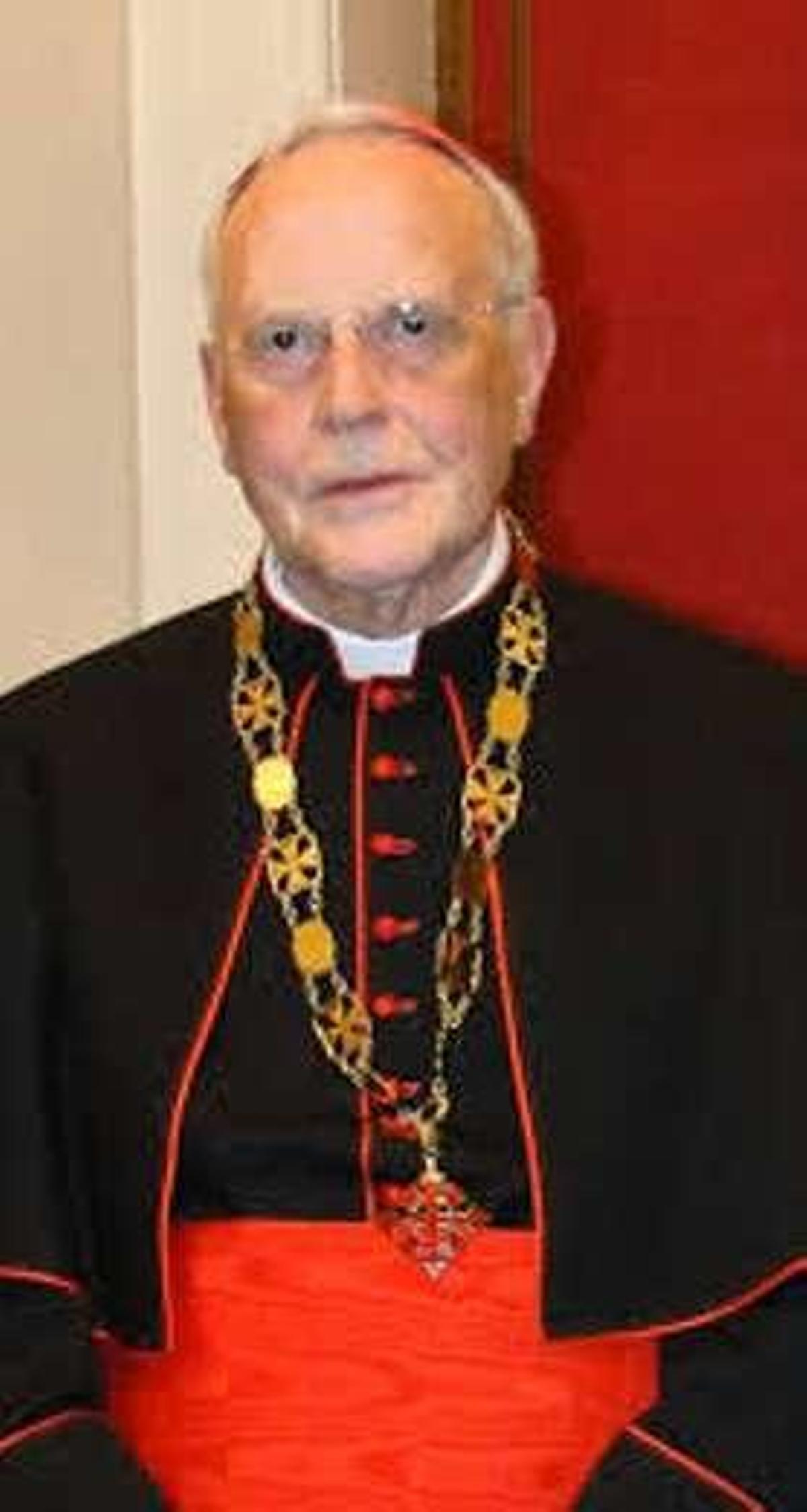 Monseñor fray Carlos Amigo.