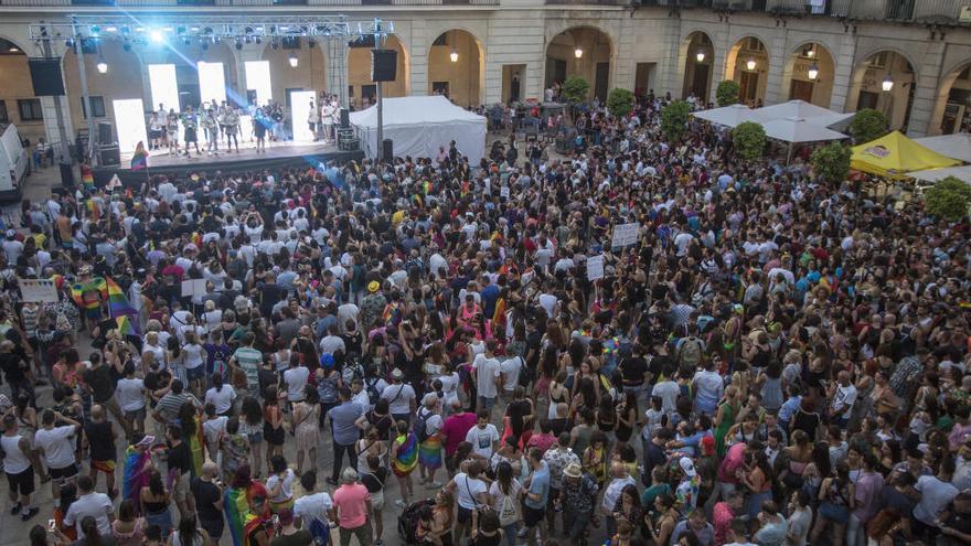 El Orgullo anima a defender derechos frente a los ataques de «los fascismos»