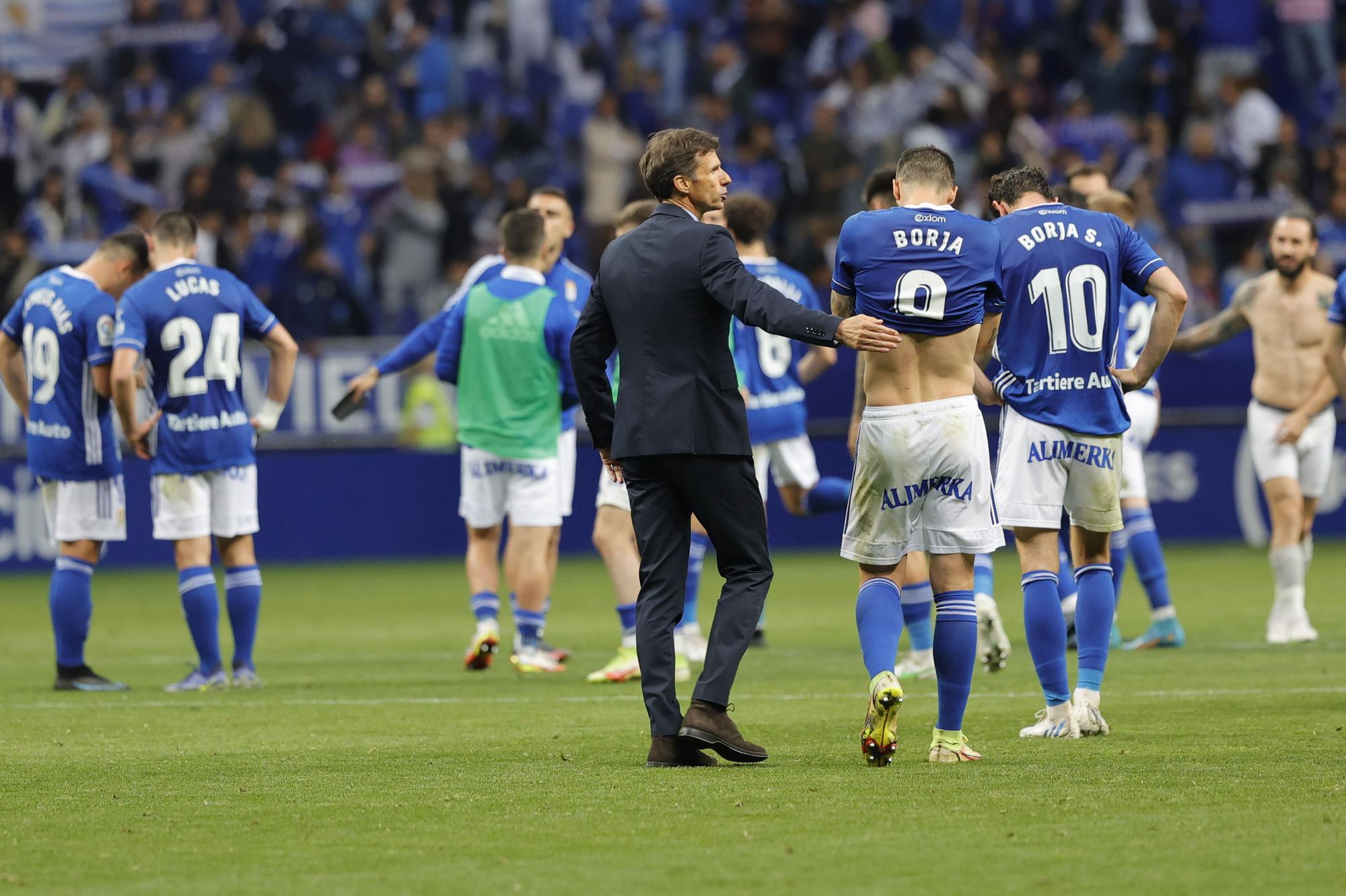 El partido del Oviedo ante el Ibiza, en imágenes