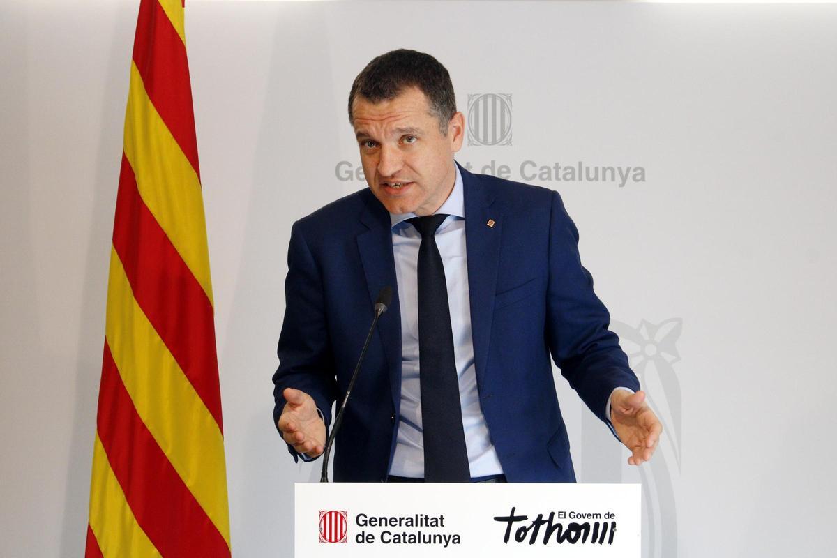 El conseller d'Agricultura, Òscar Ordeig, en roda de premsa a la seu de la conselleria a Lleida.