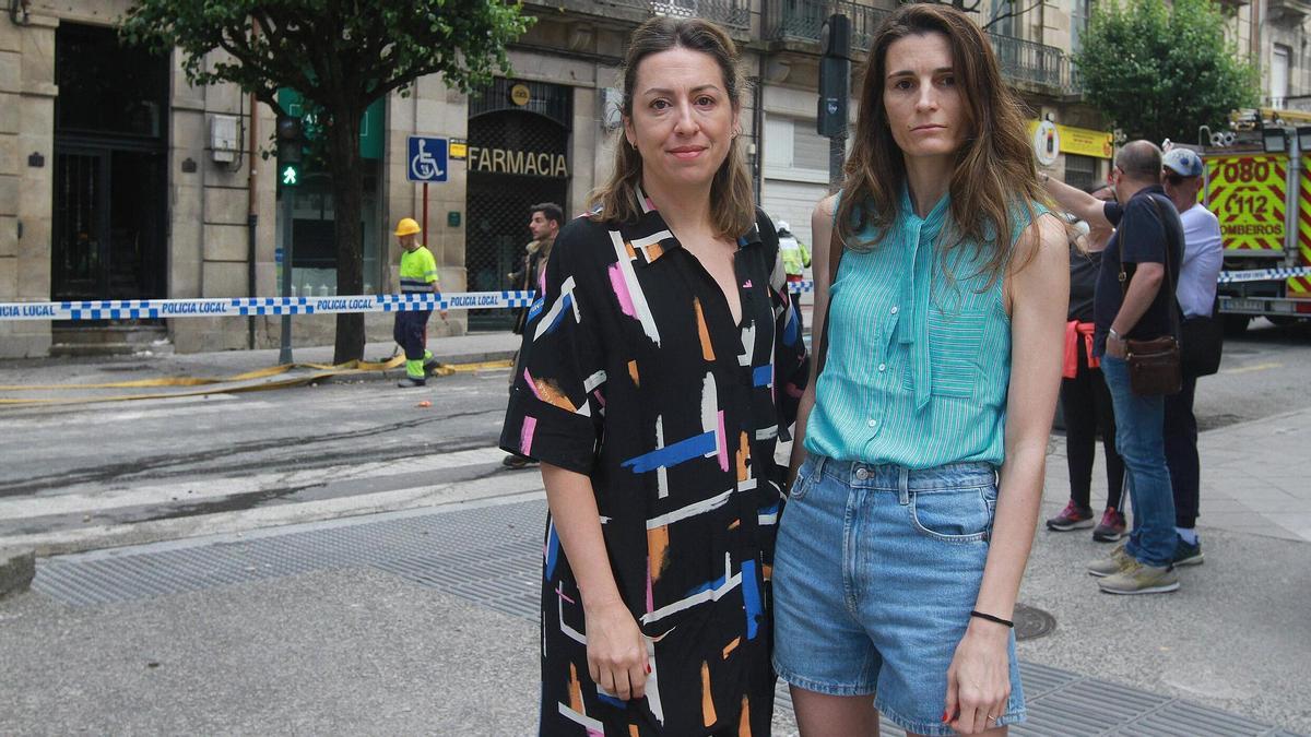 Cristina Cuquejo y Alba García, farmacéuticas y cotitulares de la farmacia 'La Pontina', del edificio contiguo.