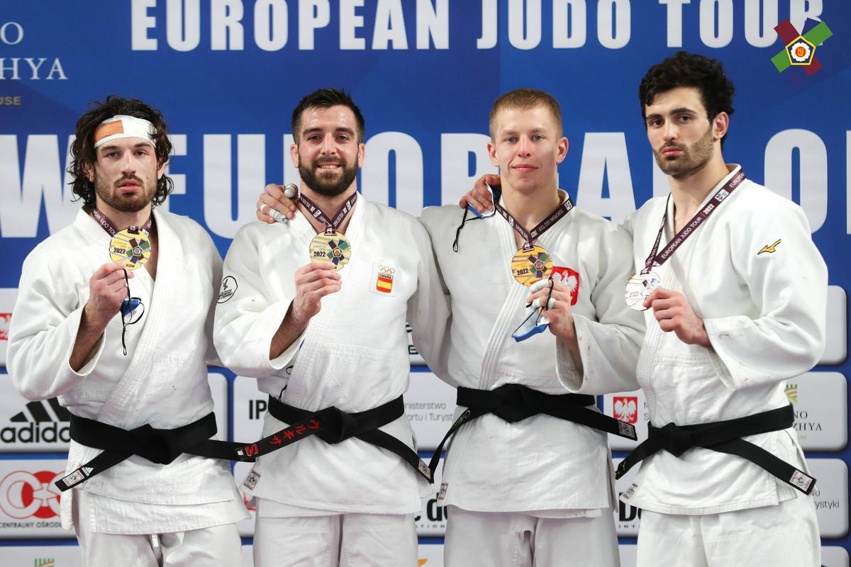 En la European Open Varsovia, del 26 y 27 de febrero, Alfonso Urquiza se colgó la medalla de oro en -81 kg.