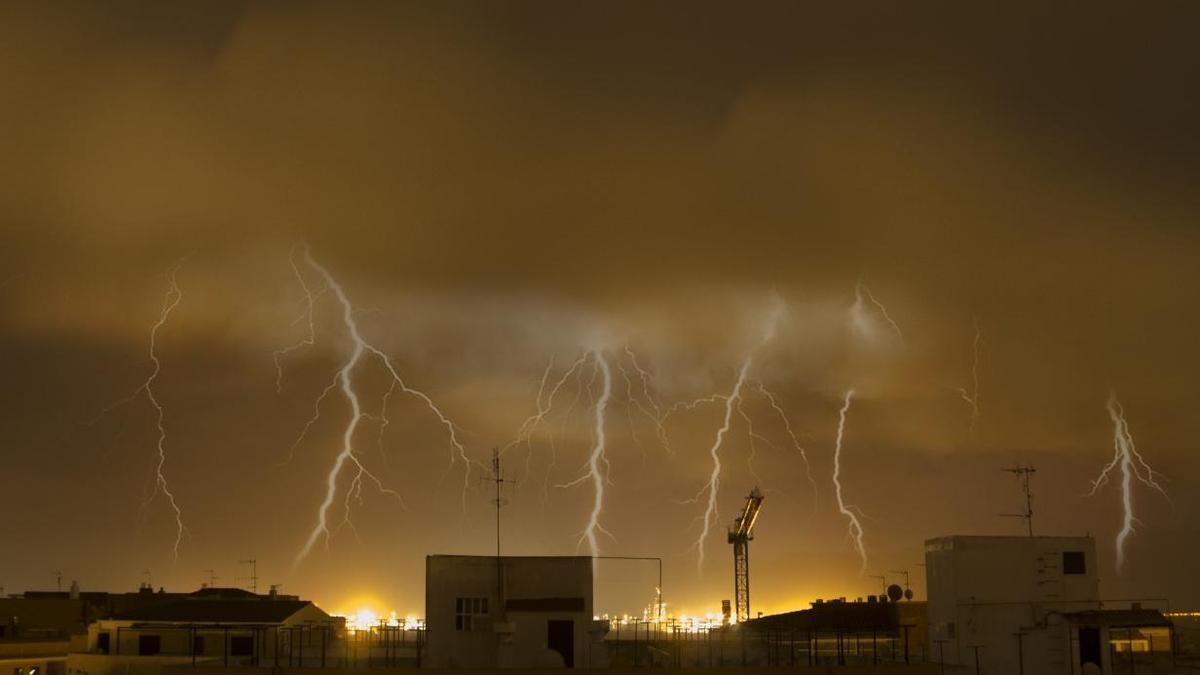 Noche de rayos en Castellón