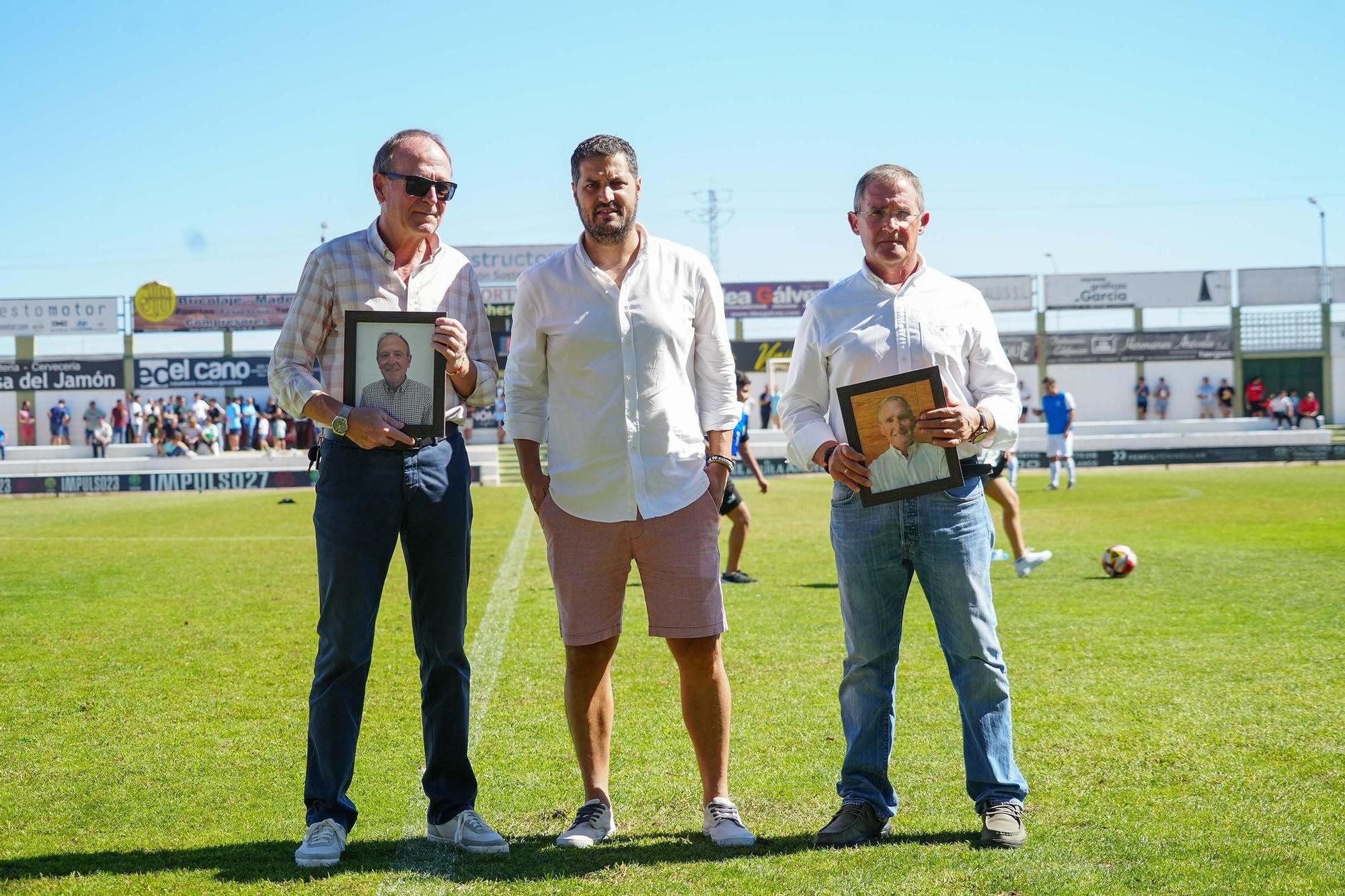 Pozoblanco-Ciudad de Lucena, las imágenes del partido en el Eleuterio Olmo