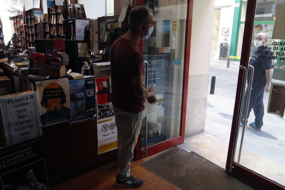 Apertura de librerías en Málaga con la fase 0.