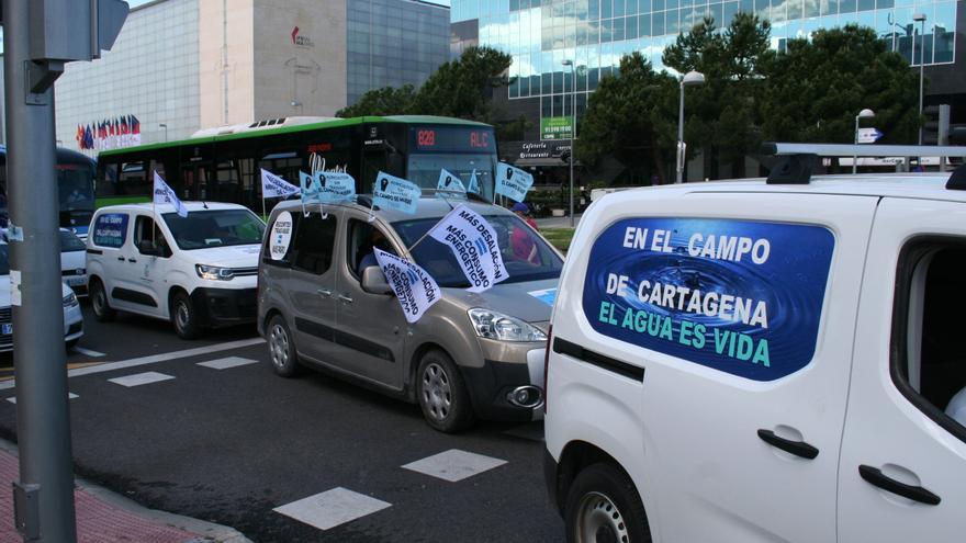 Los regantes defienden el trasvase en Madrid