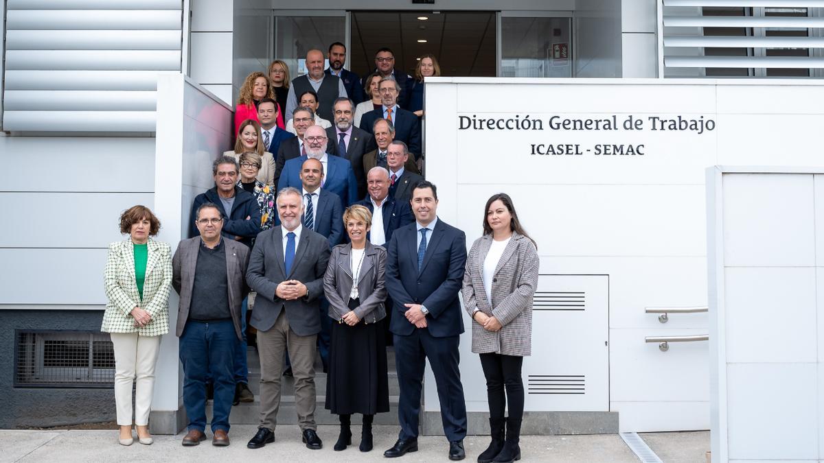 El presidente del Gobierno de Canarias, Ángel Víctor Torres, en la inauguración de la nueva sede de la Dirección General de Trabajo