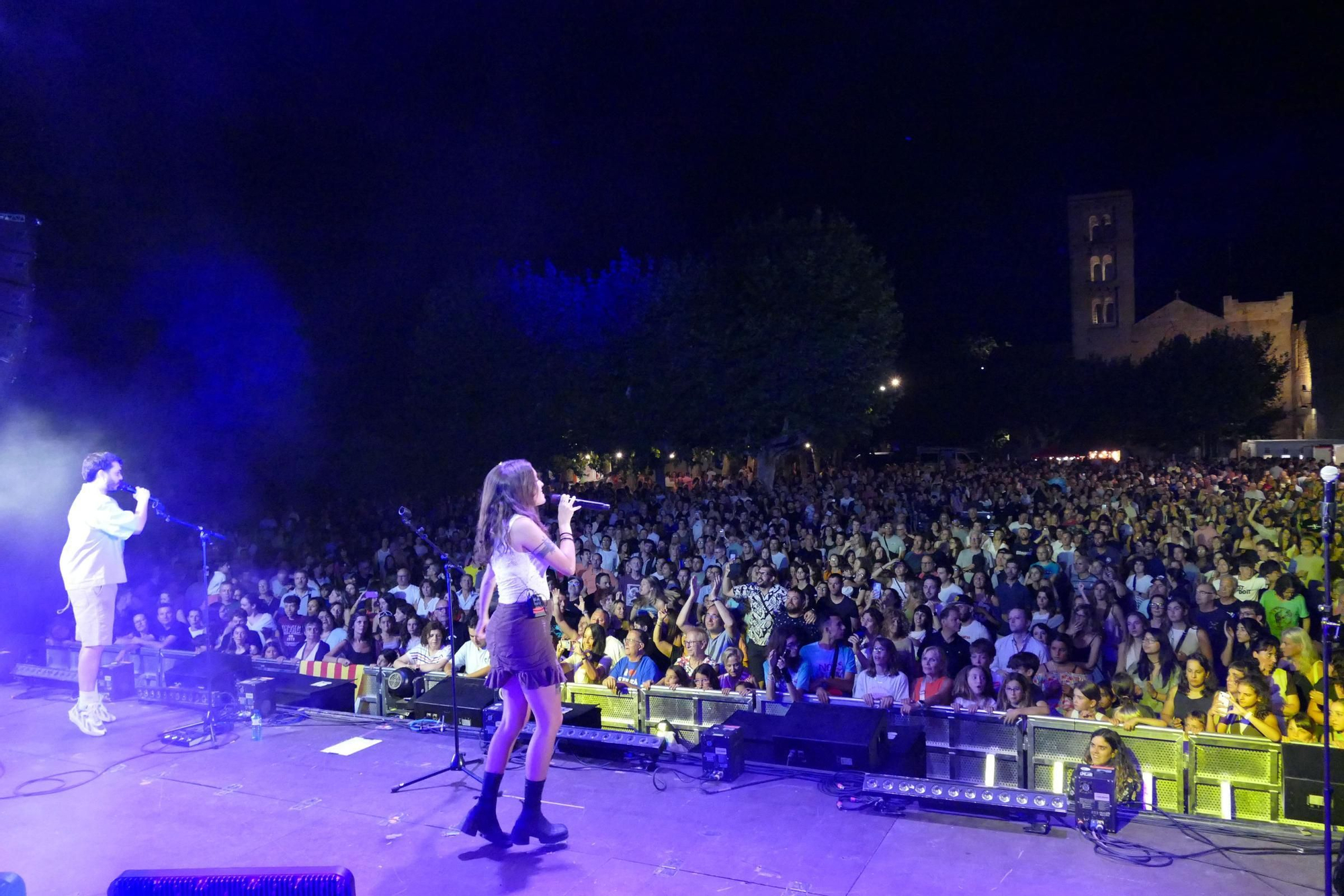 La segona Bertranada Fest congrega unes 8.000 persones als concerts de Ginestà i Búhos