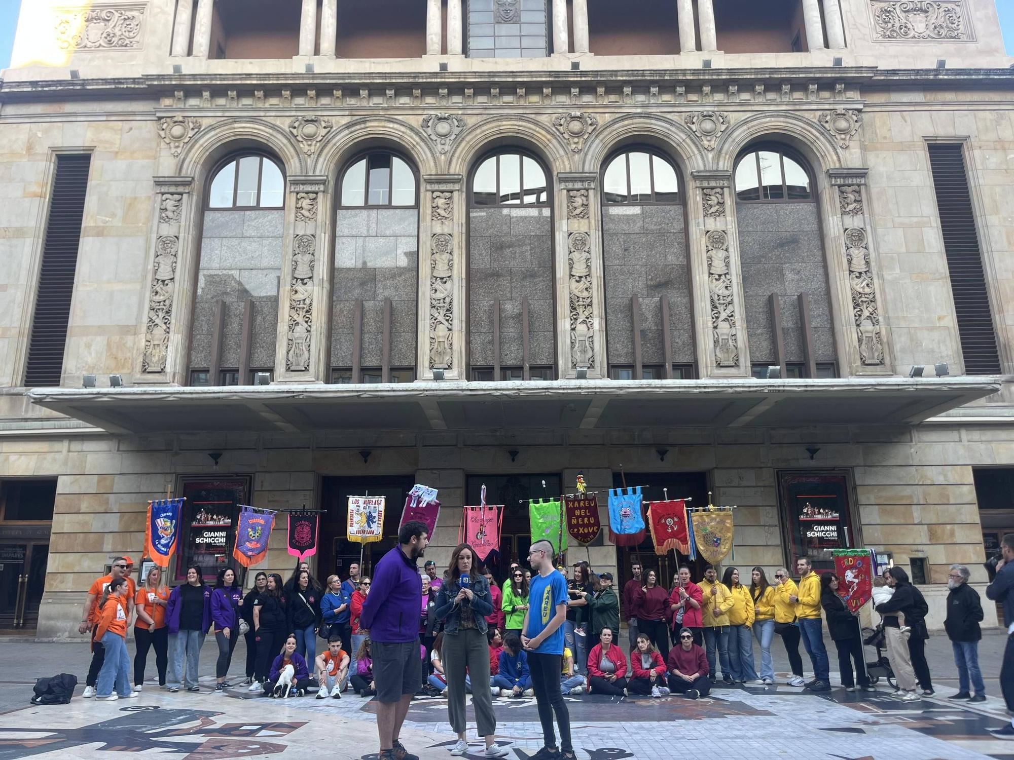 Las charangas del Antroxu de Gijón, tajantes ante su conflicto con el Ayuntamiento: "Un único lugar de ensayo es inviable" (en imágenes)