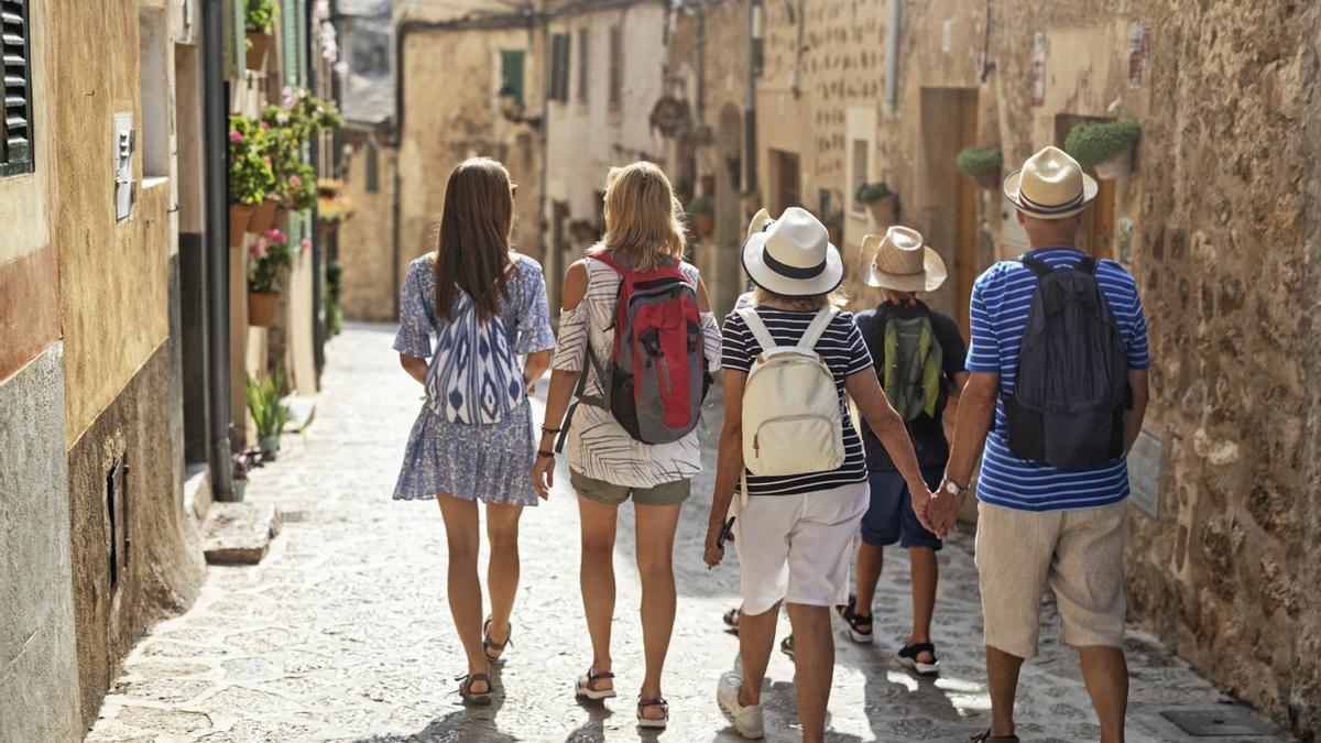 Las costumbres que más molestan a los turistas que visitan España