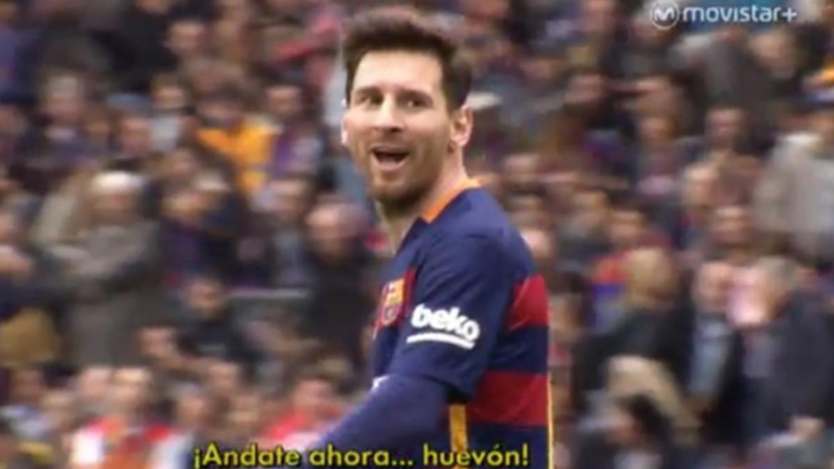Messi en el momento de dirigirse a Pau López