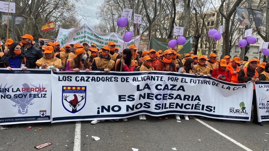 Participantes de Alicante en la manifestación del domingo en Madrid