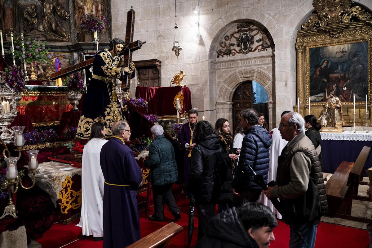 Besapié al Nazareno de Caceres