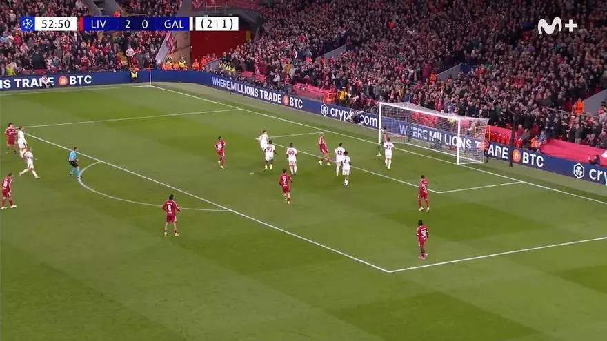 ¡Gravenberch puso el tercero en el marcador con un espectacular tiro!