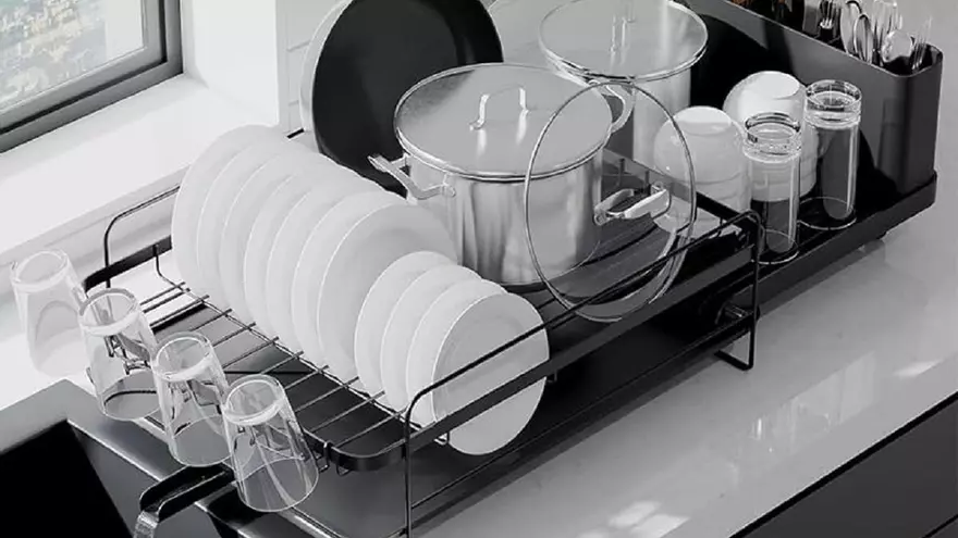 Estos muebles de cocina parecen de diseño por lo resistentes y espacios que son, pero no llegan a 60 euros