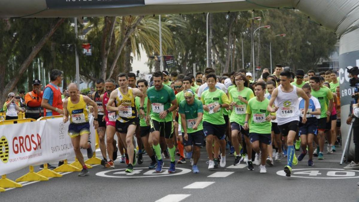 Salida de una de las anteriores ediciones de la Carrera Solidaria.