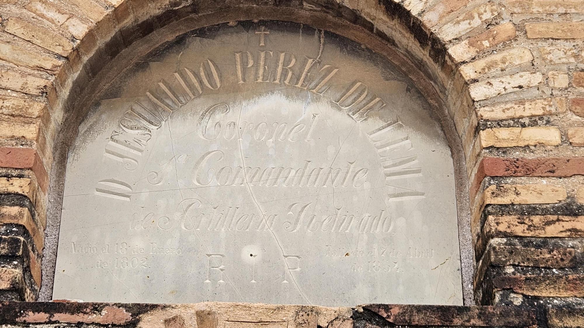 Nombres insólitos en el Cementerio General de València