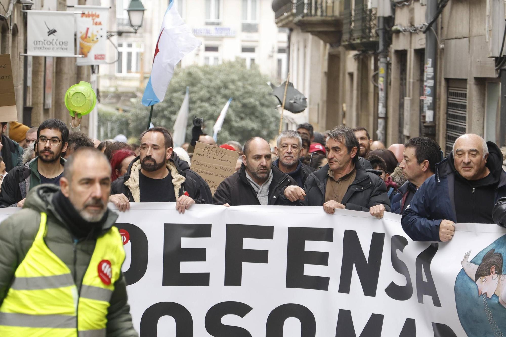 Así se ha desarrollado la manifestación por la crisis de los pélets en Santiago