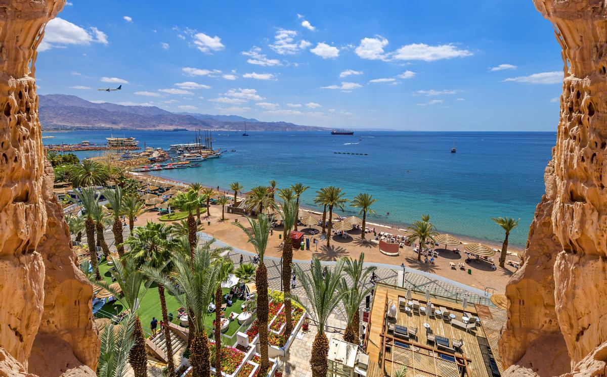 Áqaba es la única ciudad costera de Jordania y su única ventana al mar Rojo.