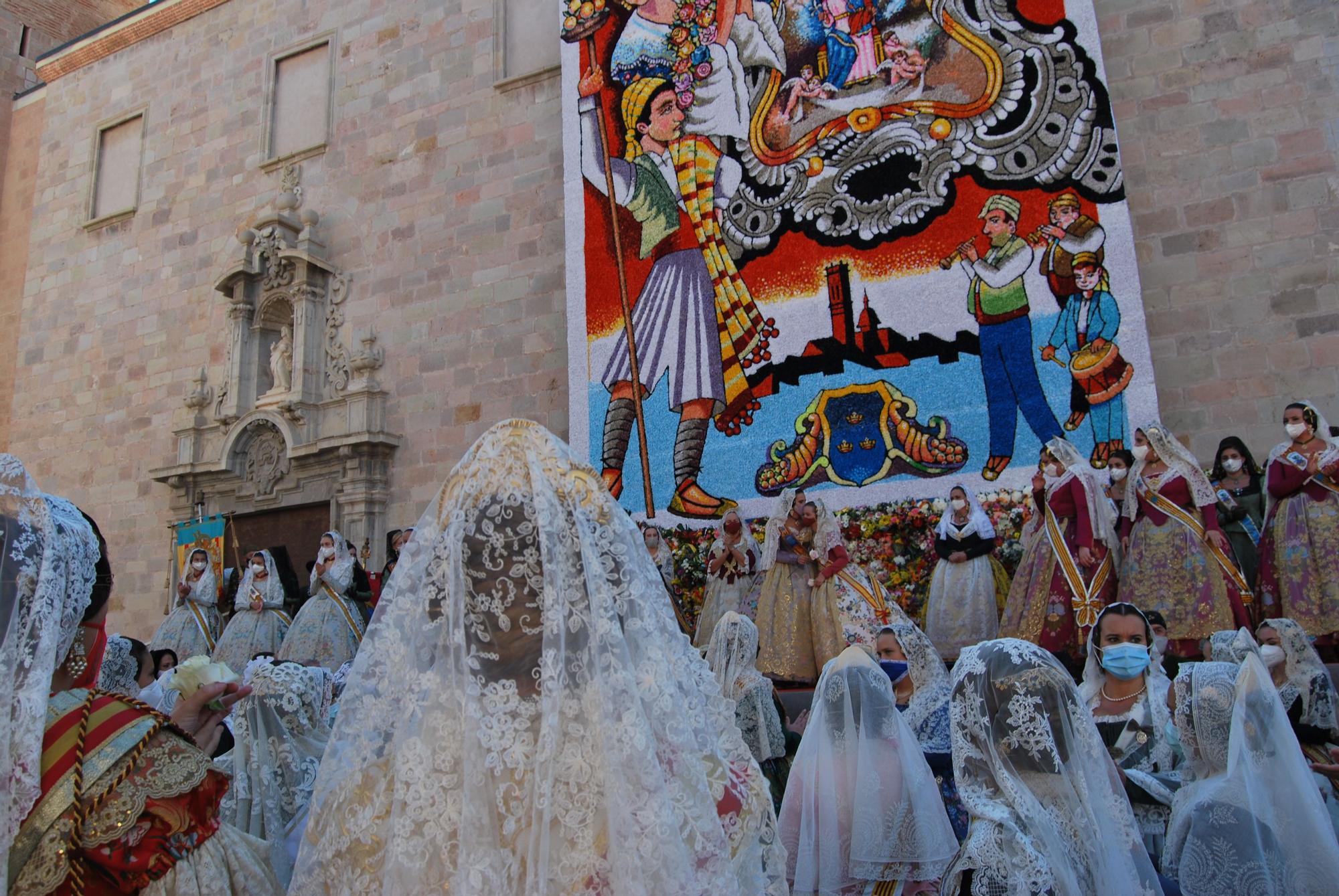 Ofrenda a la patrona de Burriana