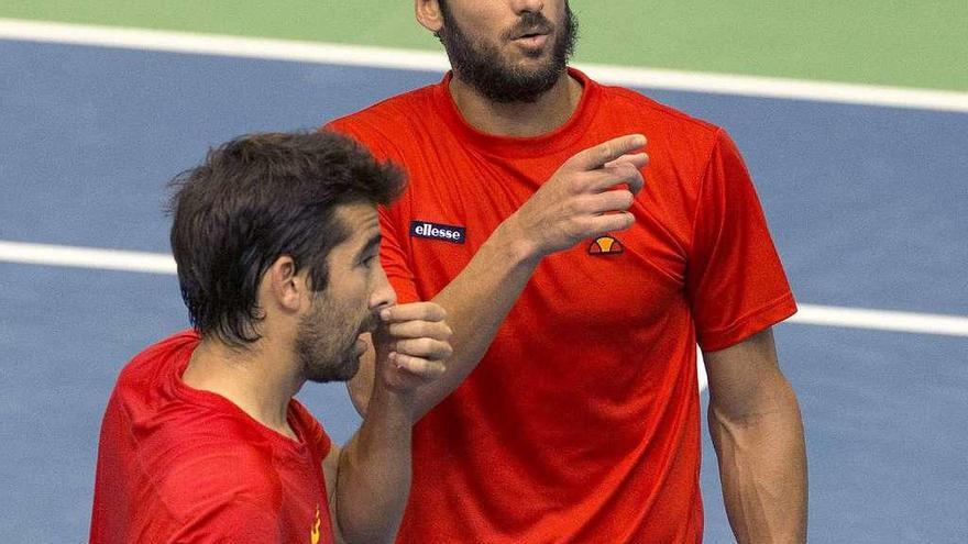 España, al borde de la eliminación