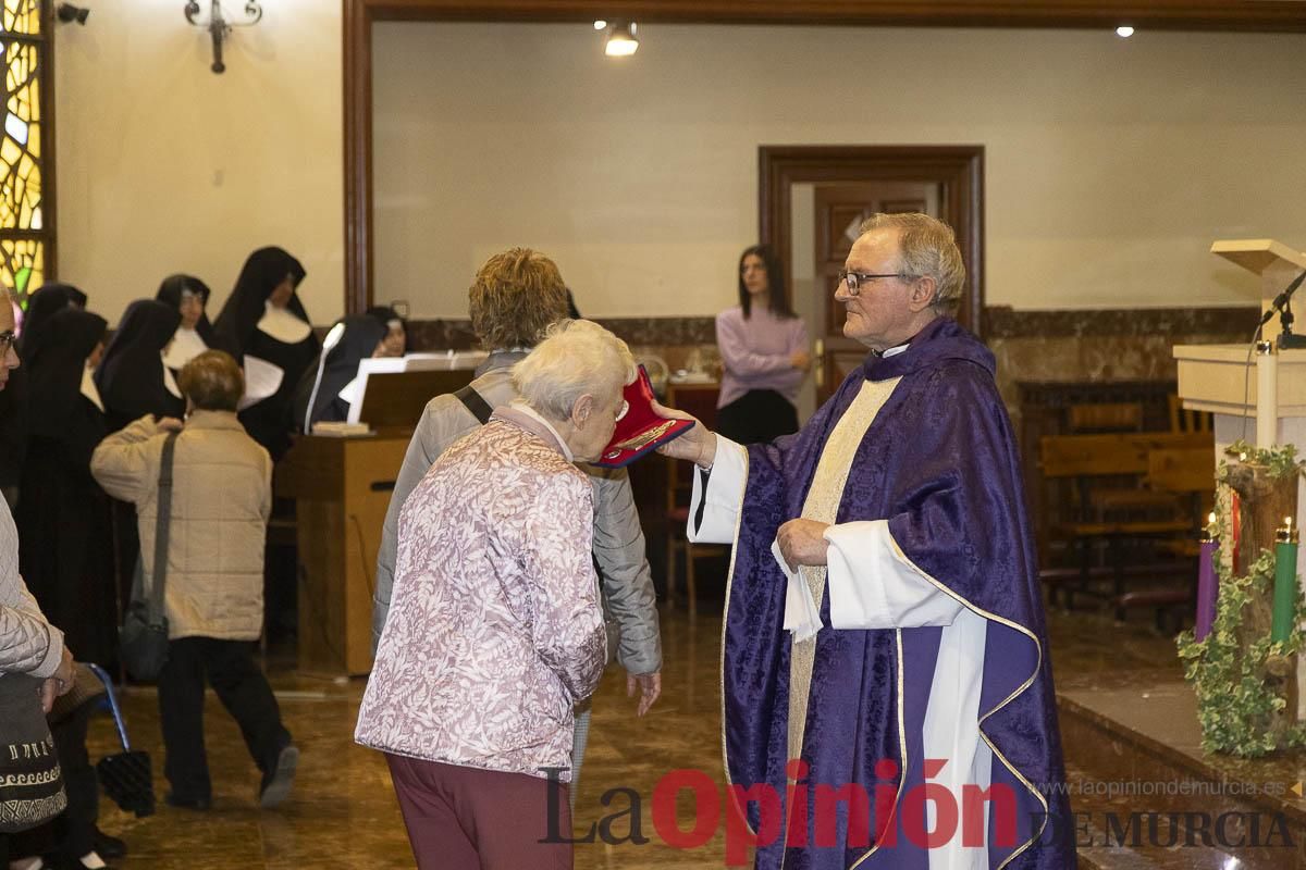 Así ha sido el traslado del cuatro y la reliquia de Santa Teresa de Jornet desde el Asilo hasta la Parroquia de la Concepción en Caravaca