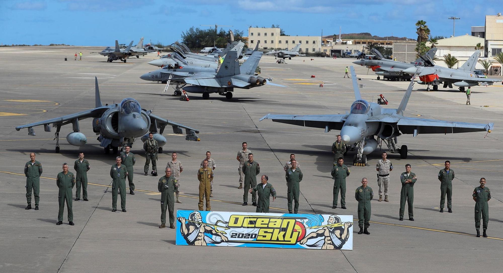 La Fuerza Aérea Francesa prueba su nuevo armamento en Canarias