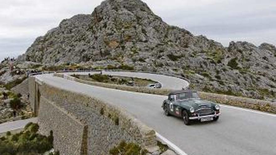 Die Straße nach Port de sa Calobra ist ein Klassiker auf Mallorca.