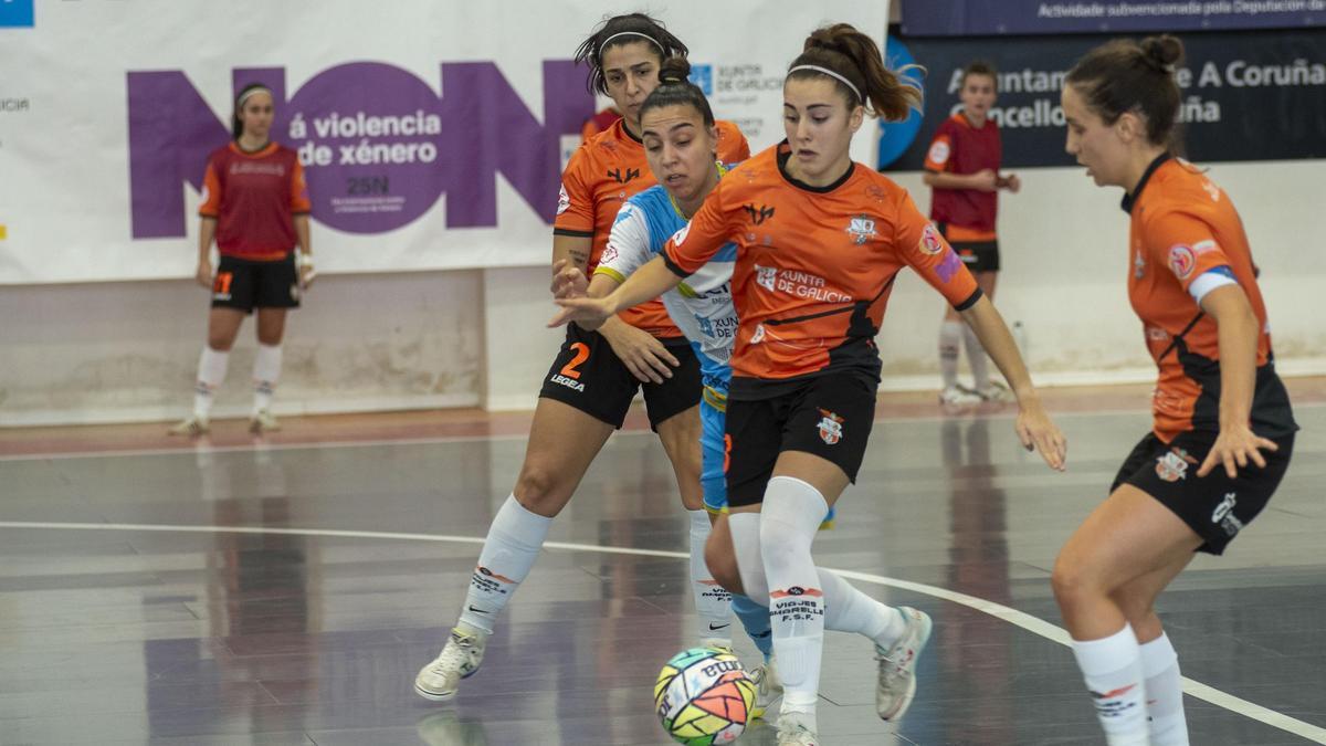3-1 | El Viaxes Amarelle domina al Marín Futsal sobre la pista de Os  Rosales - La Opinión A Coruña