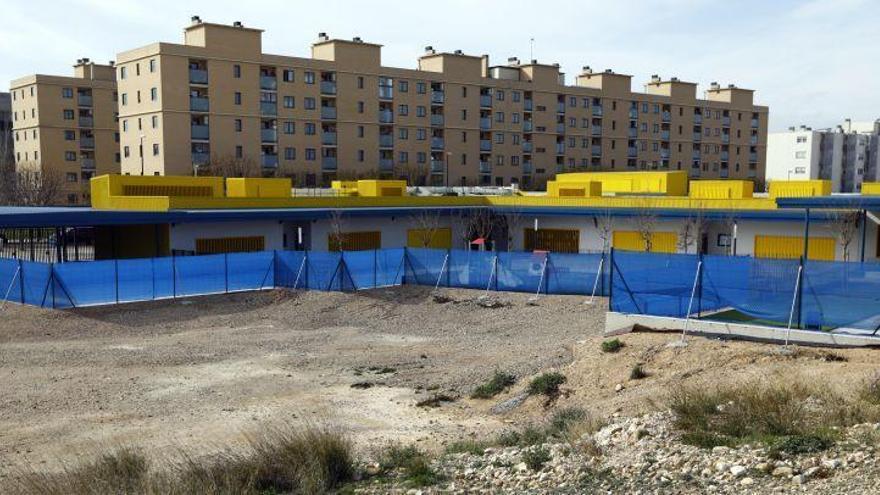 El gimnasio del colegio Soledad Puértolas será reconvertido en cinco aulas