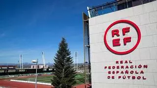 La Guardia Civil registra la RFEF y la casa de Rubiales por los contratos con Piqué y Arabia Saudí