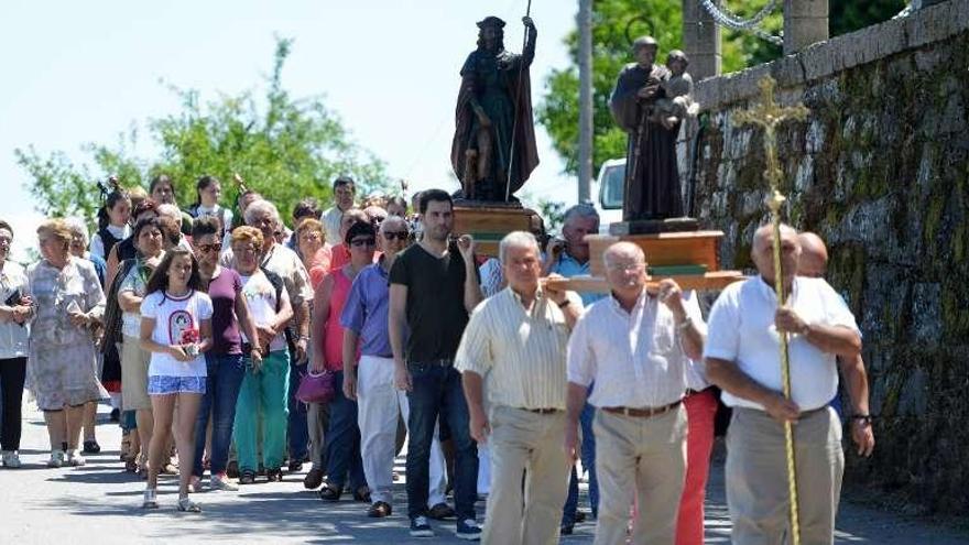 La parroquia de Vilalonga inicia sus fiestas patronales