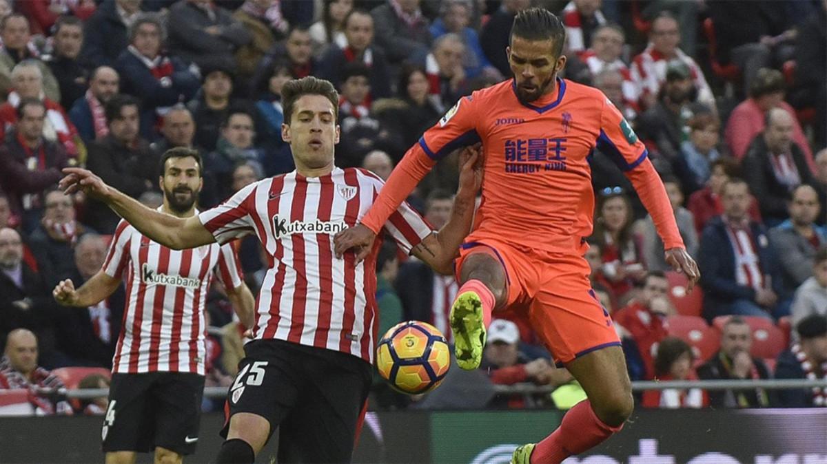 Saborit seguirá en el el Athletic hasta junio de 2018