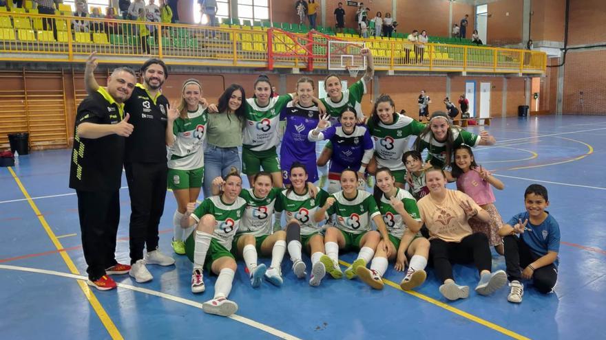 El Deportivo Córdoba coge aire con una goleada frente al Cádiz Polideportivo