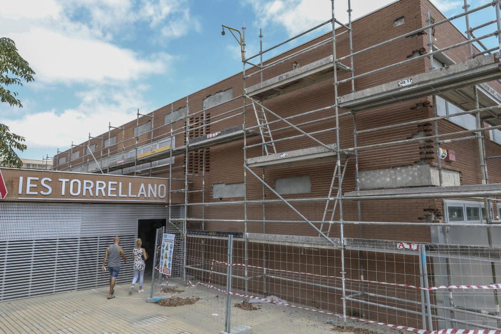 Obras en el Instituto de Torrellano