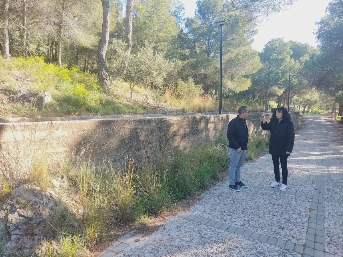 La alcaldesa y el concejal de Turismo visitan la zona