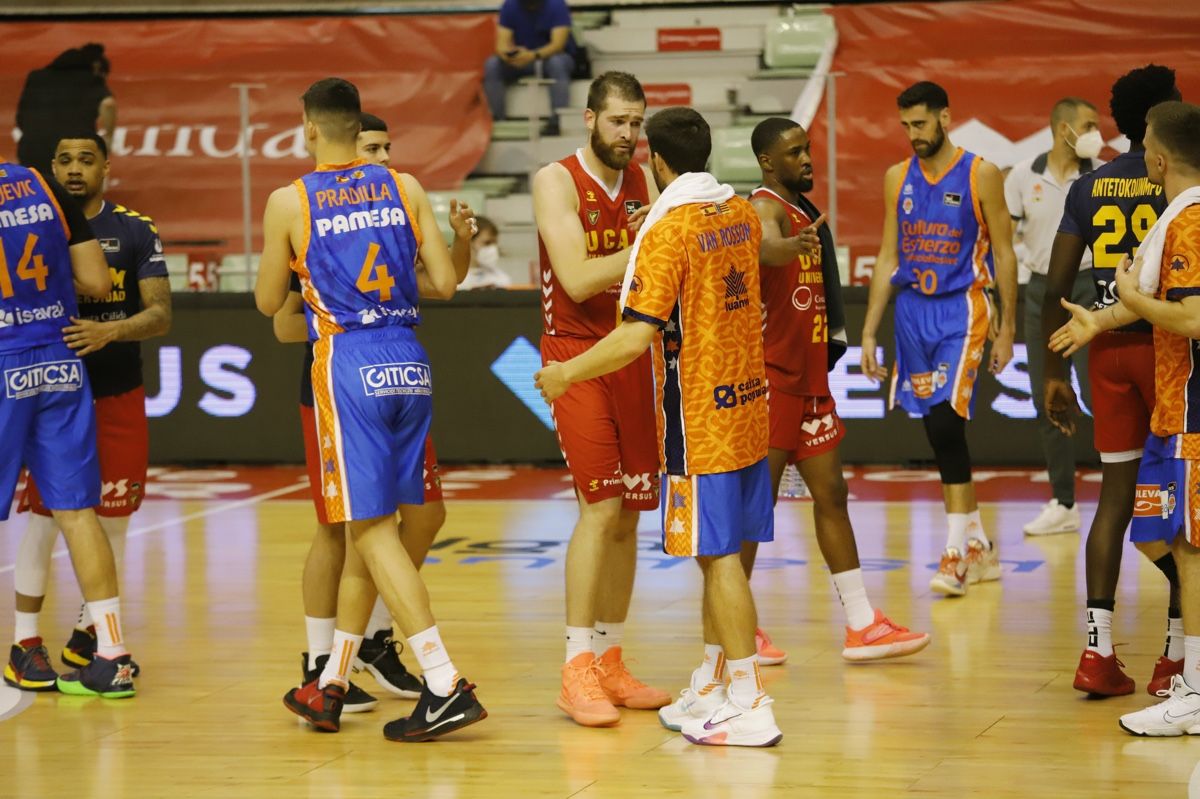 El UCAM Murcia se frena ante el Valencia Basket (66-80)
