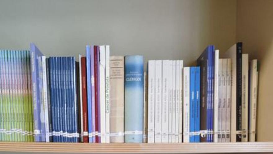 Libros na biblioteca ‘Balbino’.
