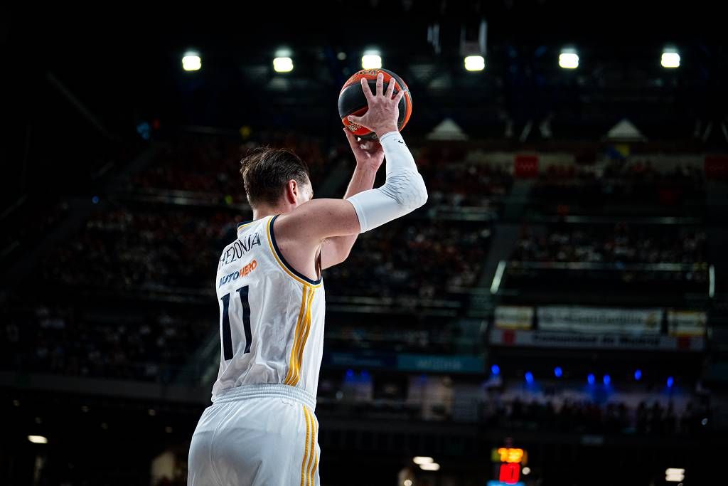 Las imágenes del Real Murcia-UCAM Murcia, primer partido de la final de la ACB